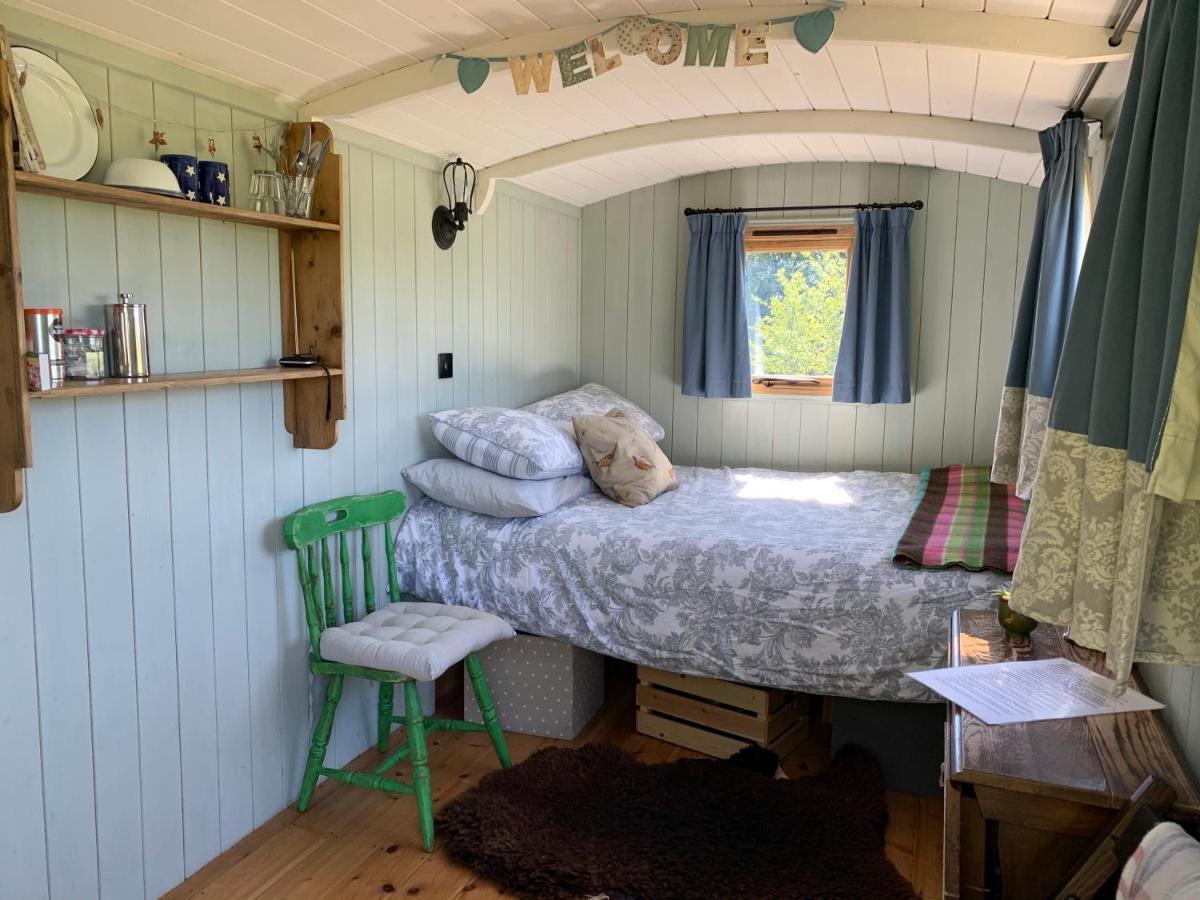 エムズワース Sindles Farm Bed & Breakfast エクステリア 写真